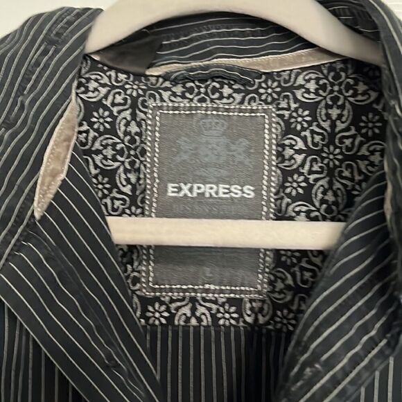 Express - Button Up - Striped Shirt - L - Picture 3 of 7